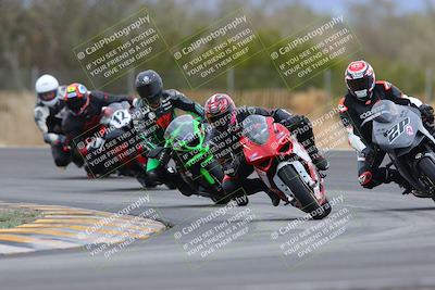 media/Jan-15-2023-SoCal Trackdays (Sun) [[c1237a034a]]/Turn 3 (1115am)/